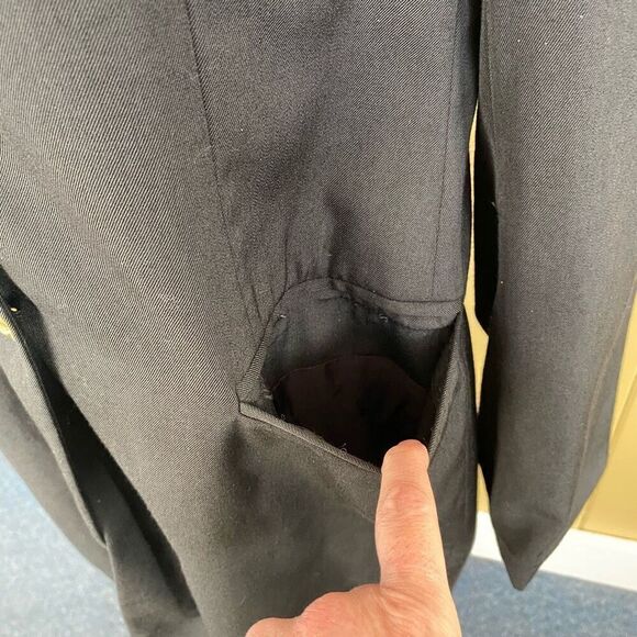 Evan Picone women 12 wool blend fully lined vintage  3 gold buttonup blazer - Picture 2 of 14